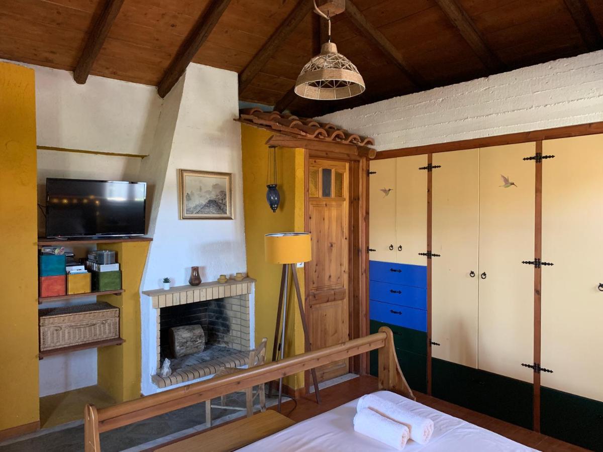 Mavilia Traditional Guesthouse Ligourio Esterno foto